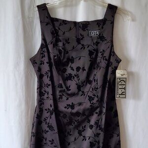 NWT!! Vintage City Triangles Black with Velvet glitter flower Dress Size: 9/10